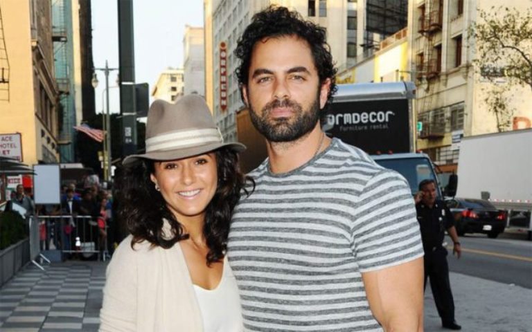 Emmanuelle Chriqui Biography, Husband, Net Worth and Other Facts