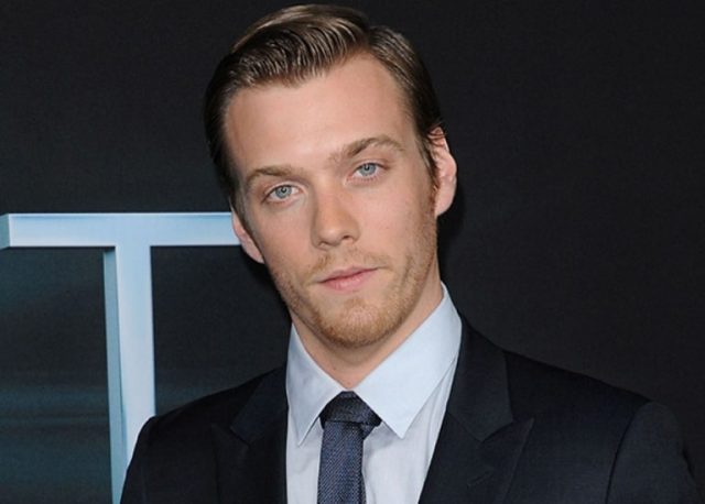 Jake Abel Biography, Relationship With Selena Gomez and Other Facts