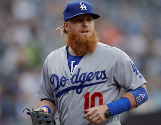 Justin Turner Wife, Girlfriend, Family, Height, Weight, Measurements