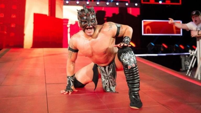 Kalisto WWE Biography, Wife, Height, Age And Some of His Unmasked Photos