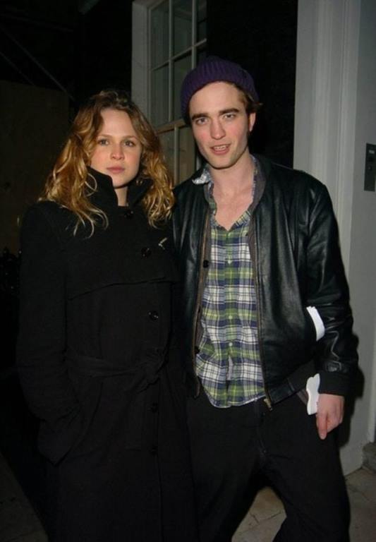  A Complete List of Current and Ex-girlfriends Robert Pattinson Has Dated