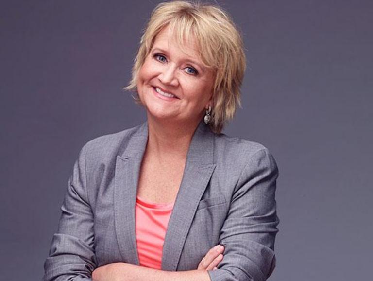 Who Is Chonda Pierce Estranged Daughter, Husband, Other Family Members?