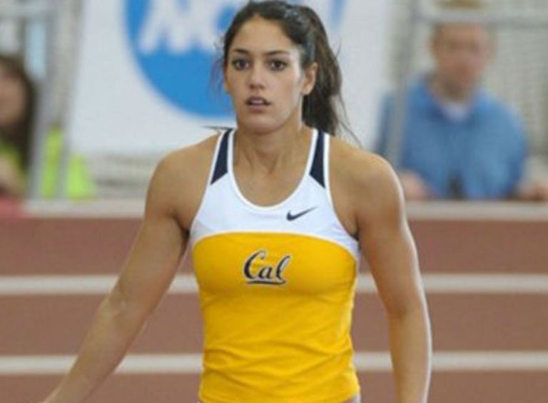 Allison Stokke Bio, Net Worth, Relationship With Rickie Fowler, Where Is She Now