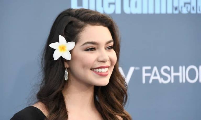 Auli’i Cravalho Biography, Net Worth, Ethnicity, Family Life And Other Facts