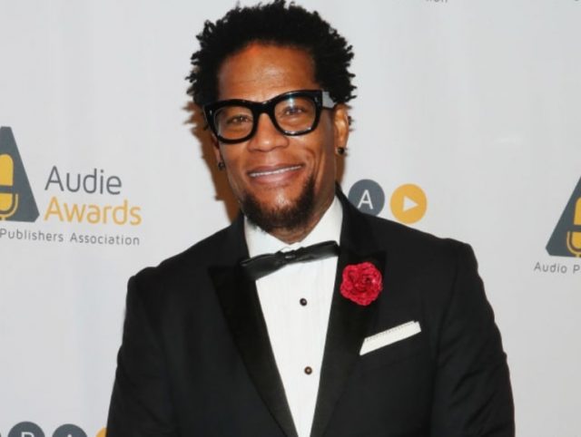 D.L Hughley Wife, Son, Daughter, Family, Age, Height, Bio