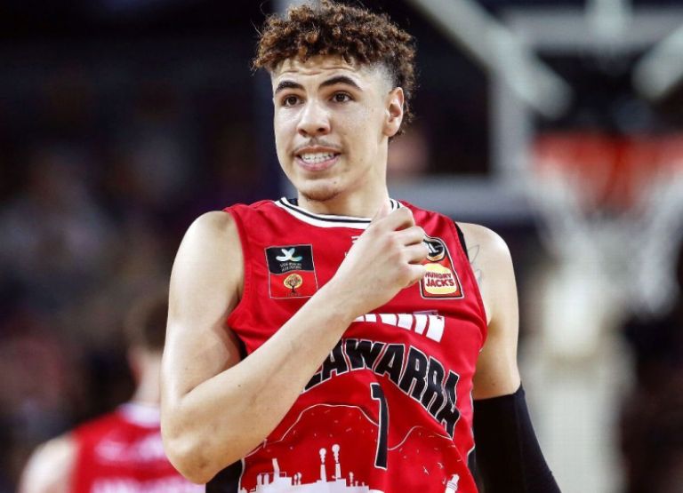 LaMelo Ball Bio, Age, Girlfriend, Brothers, Height, Net Worth, Weight